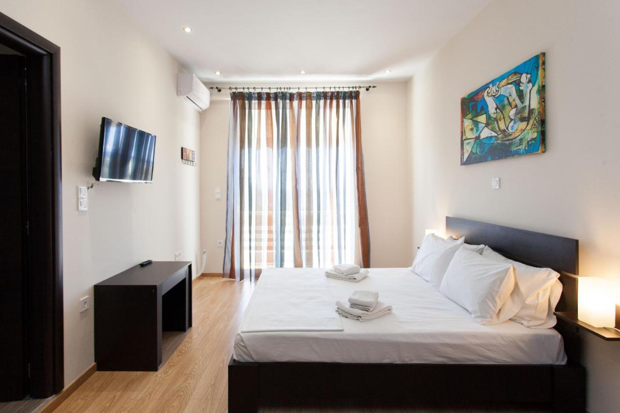 Modern Apt In Glyfada A Breath Away From The Sea - The View เอเธนส์ ภายนอก รูปภาพ