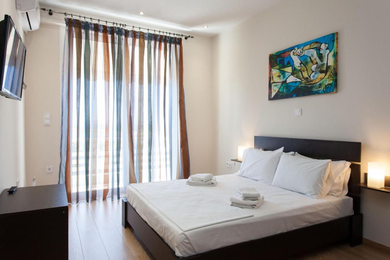 Modern Apt In Glyfada A Breath Away From The Sea - The View เอเธนส์ ภายนอก รูปภาพ