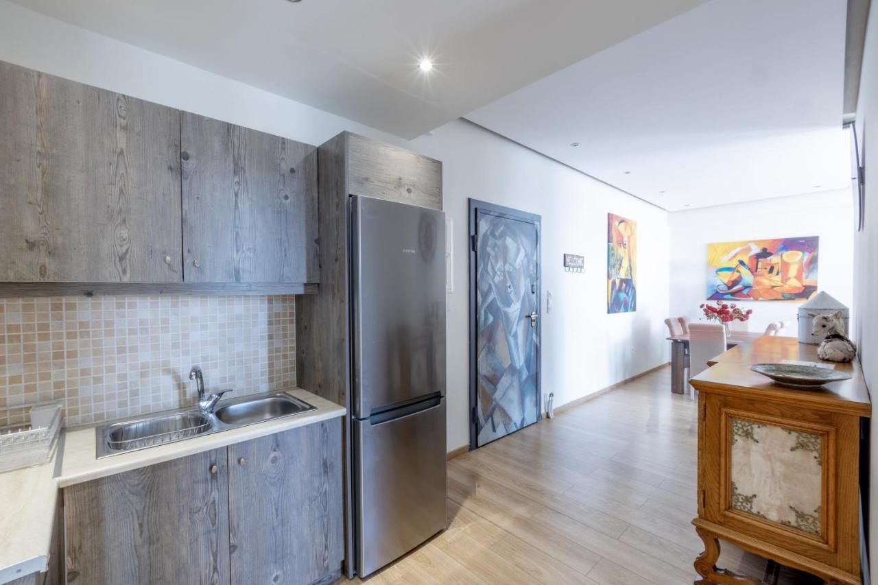Modern Apt In Glyfada A Breath Away From The Sea - The View เอเธนส์ ภายนอก รูปภาพ
